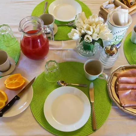 Amici Del Colle Frühstückspension